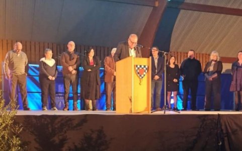 Monsieur le Maire et son Conseil Municipal